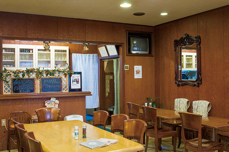 手造りメンチカツ デミグラスソース添え3